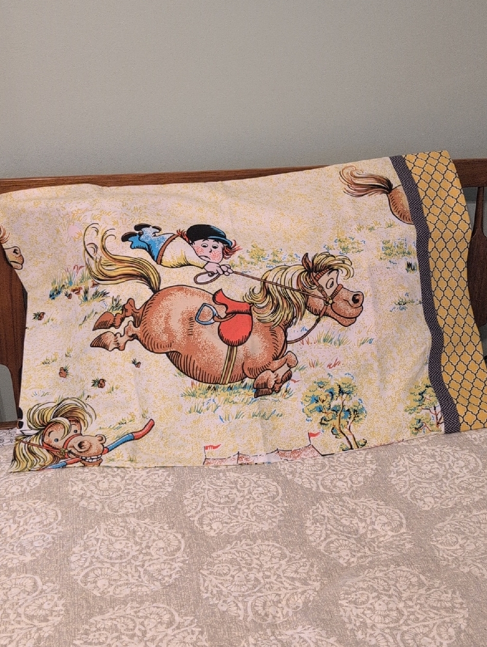 Thelwell Equestrian Pillow Case Standard/Queen